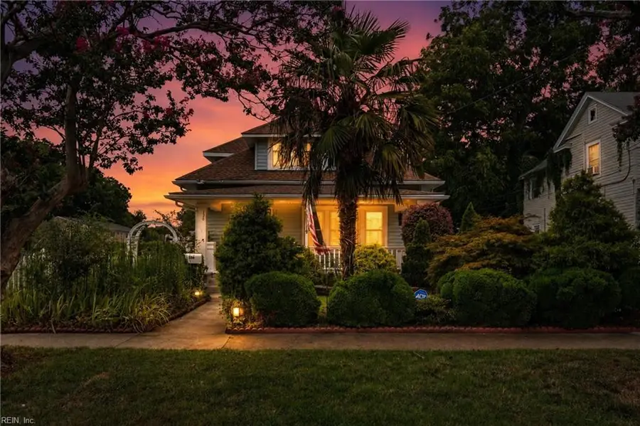 136 W Government Avenue, Norfolk, VA 23503 - #2