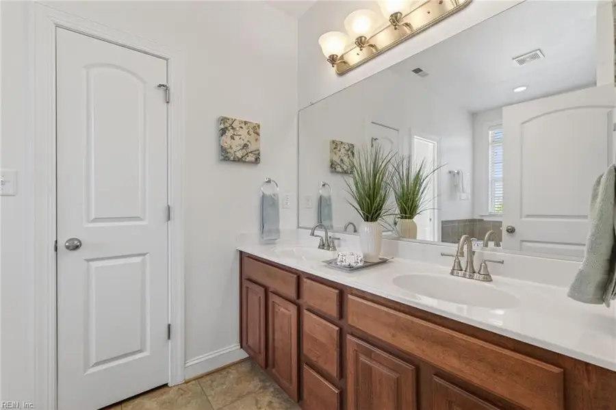 816 Great Marsh Avenue, Chesapeake, VA 23320 - #3