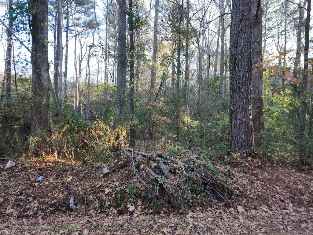 2701 Seven Eleven Road, Chesapeake, VA 23323 - #1