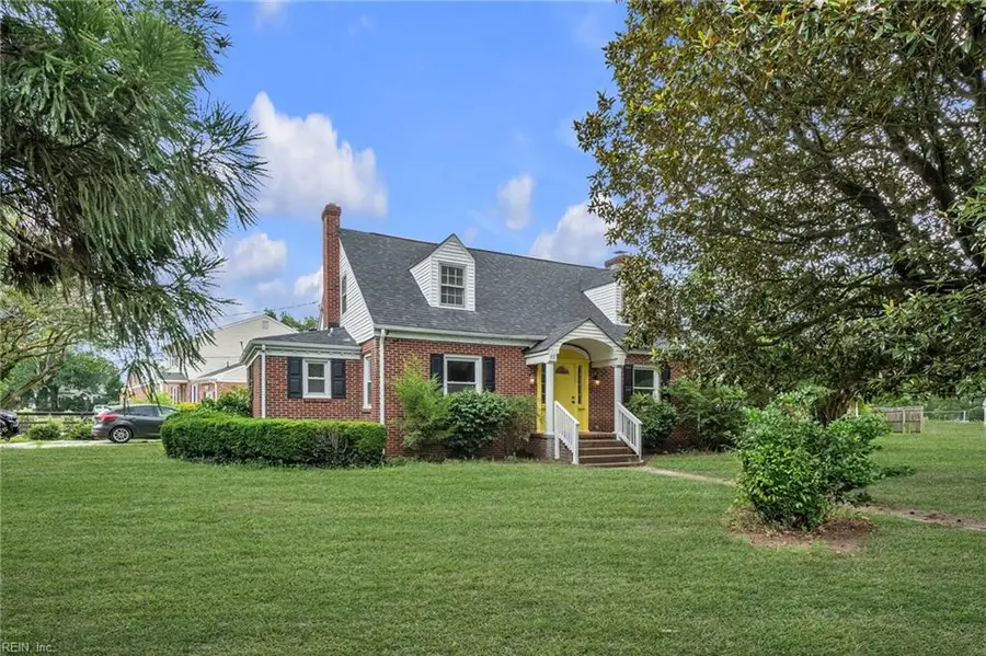 42 Rens Road, Poquoson, VA 23662 - #2