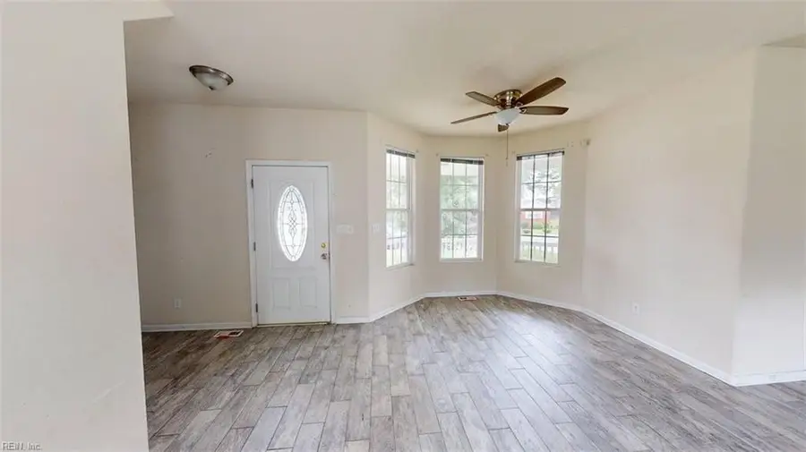 722 Kilby Avenue, Suffolk, VA 23434 - #2