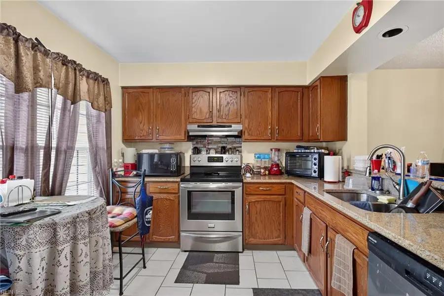 937 Monarch Drive, Virginia Beach, VA 23462 - #3