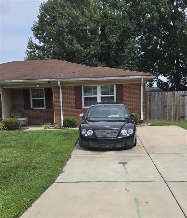 6040 Bradford Drive #B, Suffolk, VA 23435