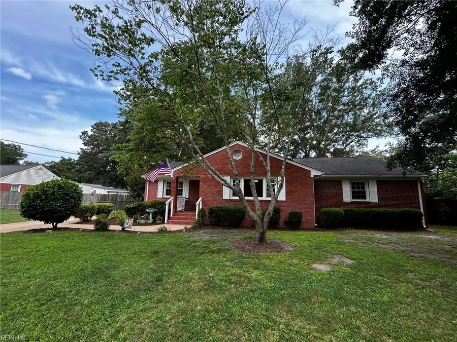 145 Hurdle Dr Drive, Chesapeake, VA 23322 - #2