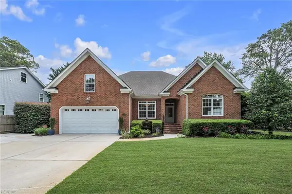 1016 Old Canterbury Drive, Virginia Beach, VA 23455