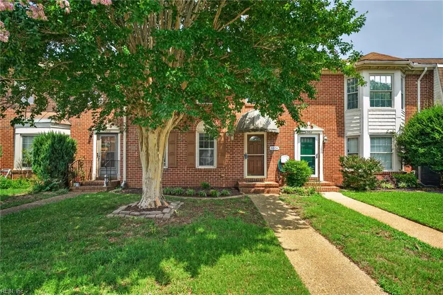 1004 Tottenham Lane, Virginia Beach, VA 23454 - #2