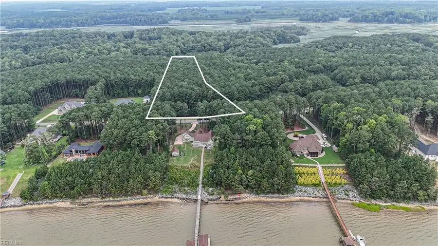 1220 Lawnes Neck Drive, Smithfield, VA 23430 - #2