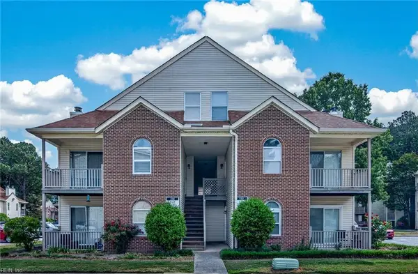 532 Pineland Circle #203, Newport News, VA 23608