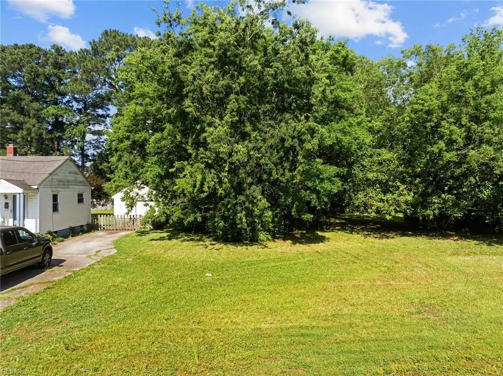 522 Douglas Avenue, Portsmouth, VA 23707 - #1