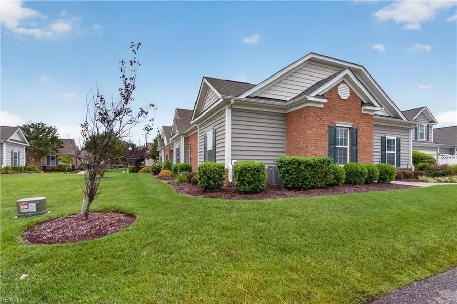 922 Vineyard Place #D, Suffolk, VA 23435 - #2