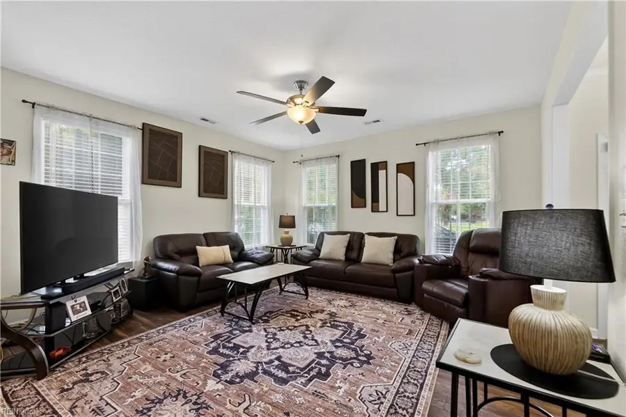 1115 Warrington Boulevard, Chesapeake, VA 23320 - #3