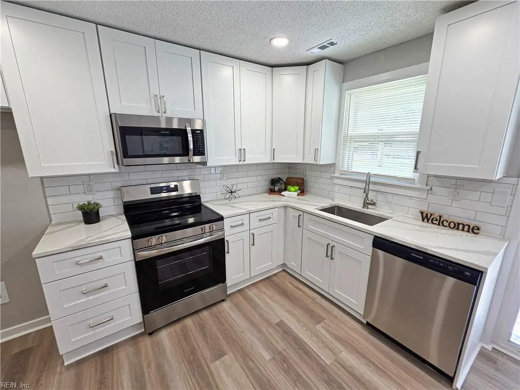 167 Launch Landing Road, Moyock, NC 27958 - #1
