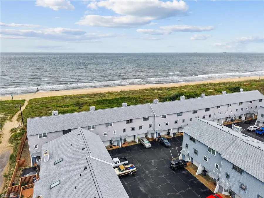 2100 E Ocean View Avenue #20, Norfolk, VA 23518 - #2