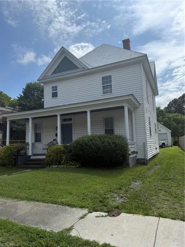 206 Saint James Avenue, Suffolk, VA 23434