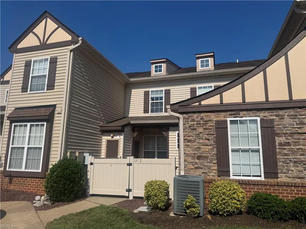 1302 Rivers Arch, Carrollton, VA 23314 - #1