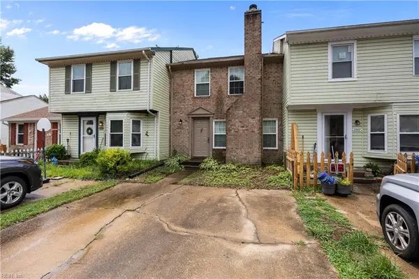 3305 Scarborough Way, Virginia Beach, VA 23453