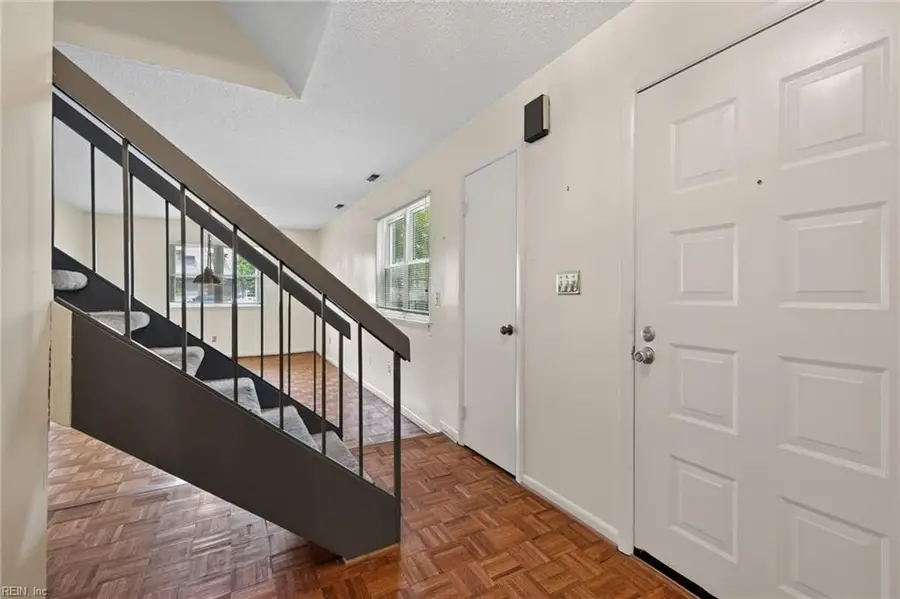 668 Masefield Circle, Virginia Beach, VA 23452 - #3