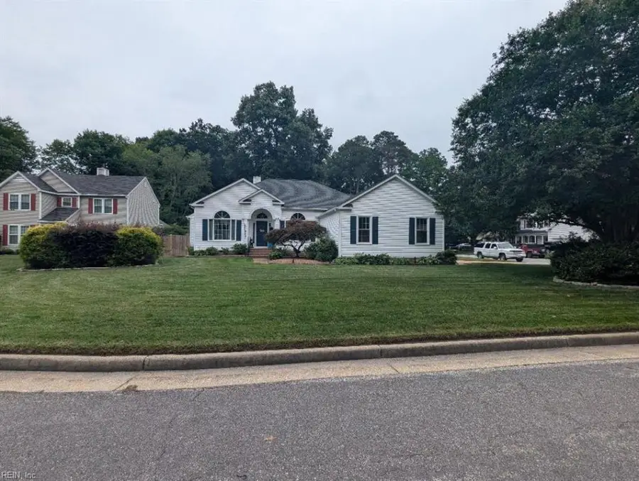 101 Seagrams Court, Yorktown, VA 23693 - #2
