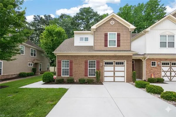 713 Tiffany Green Court, Chesapeake, VA 23320