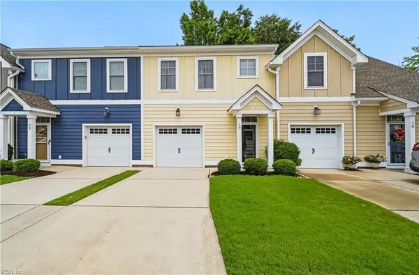 20 Village Park Lane, Poquoson, VA 23662