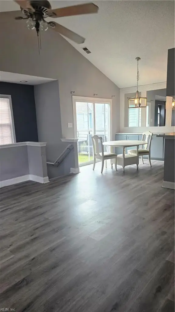 5324 Lake Victoria Arch #A, Virginia Beach, VA 23464 - #2