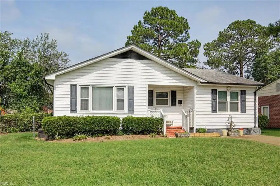 108 Bowen Drive, Hampton, VA 23666 - #2