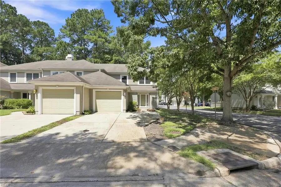 312 Esplanade Place, Chesapeake, VA 23320 - #3