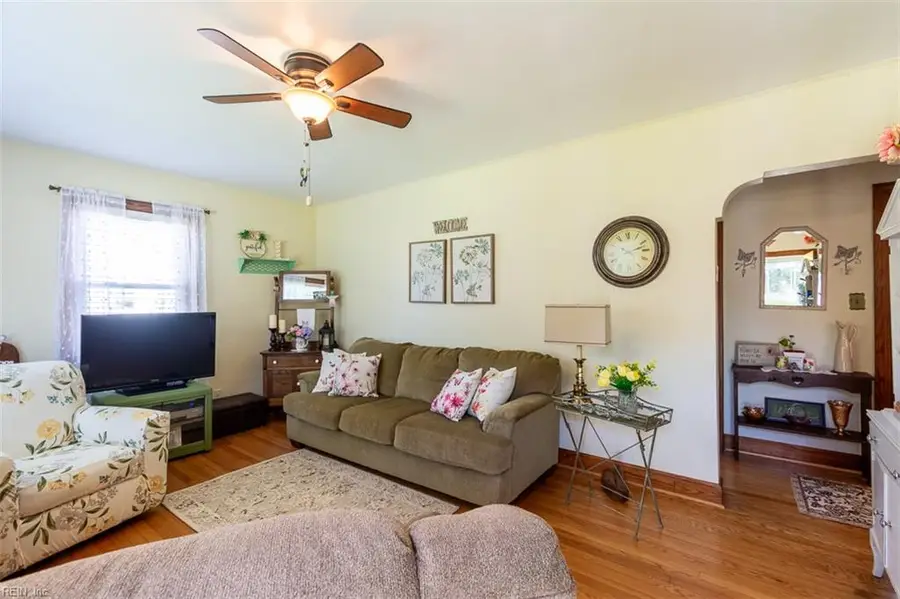 2312 Ferndale Road, Chesapeake, VA 23323 - #3