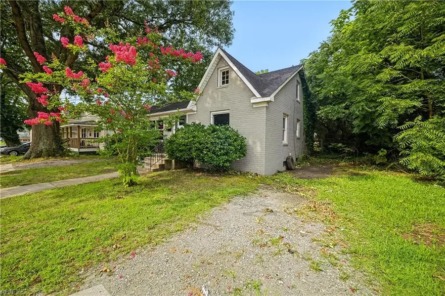 209 N Capital Street, Suffolk, VA 23434 - #3
