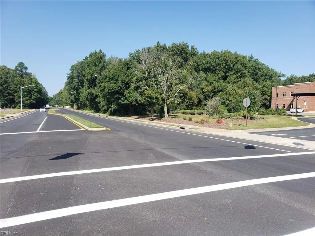 20 Hunt Club Boulevard, Hampton, VA 23666 - #1
