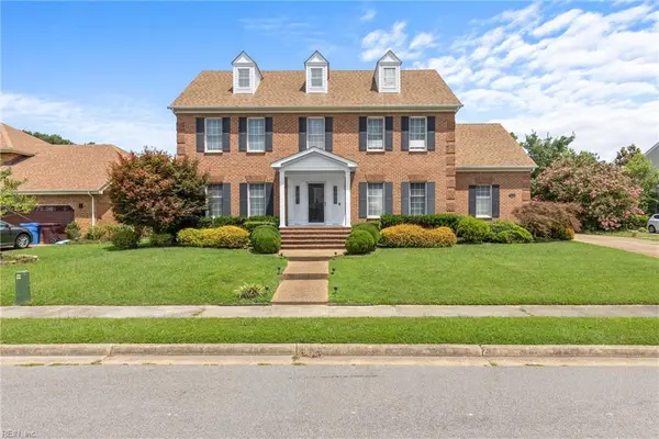 1548 Waterside Drive N, Chesapeake, VA 23320