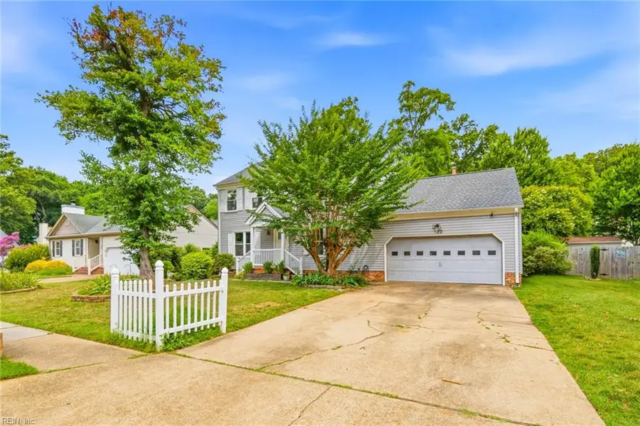 122 Michaels Woods Dr, Hampton, VA 23666 - #2