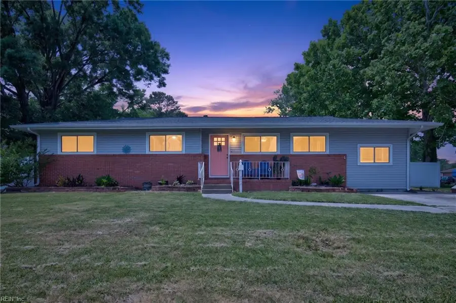 453 Caren Drive, Virginia Beach, VA 23452 - #2