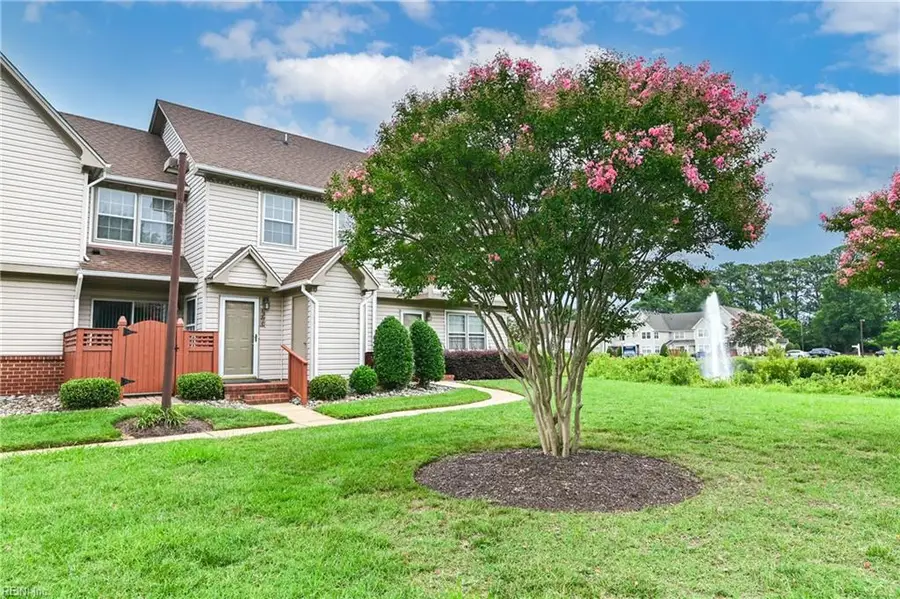 3827 Rivanna River Reach, Portsmouth, VA 23703 - #2