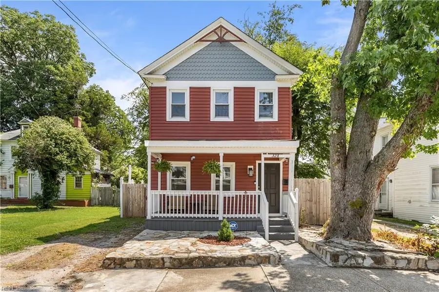 328 Washington Street, Hampton, VA 23669 - #2