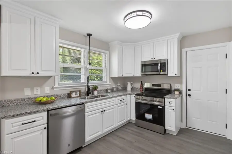 314 Rockbridge Road, Portsmouth, VA 23707 - #3