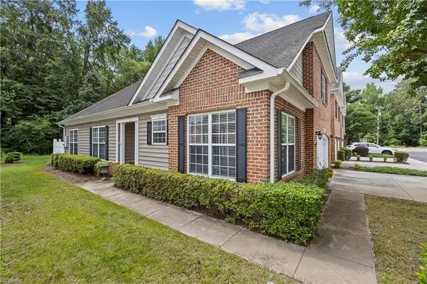 416 Fieldstone Glen Way, Virginia Beach, VA 23454