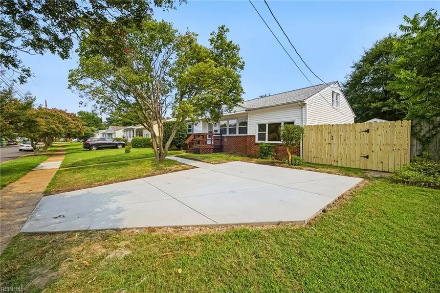 1865 Branchwood Street, Norfolk, VA 23518 - #2