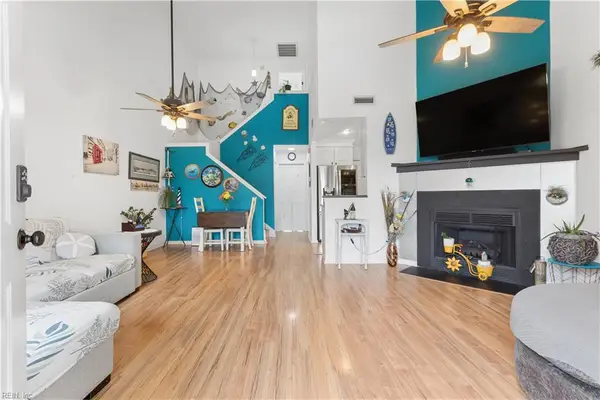 833 Little Bay Avenue #F, Norfolk, VA 23503