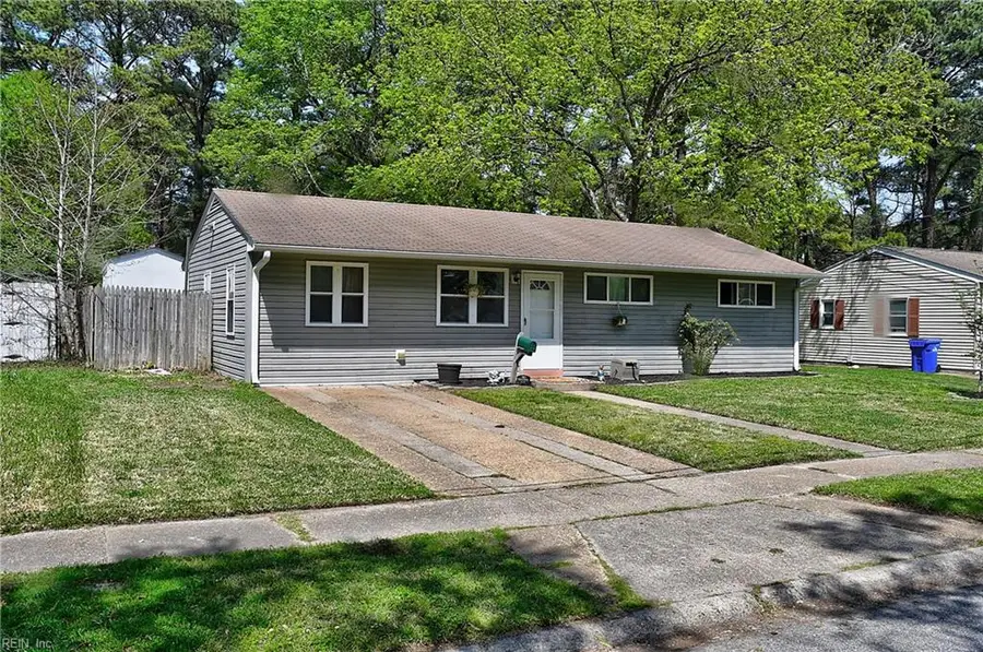 418 Gloucester Avenue, Portsmouth, VA 23702 - #3