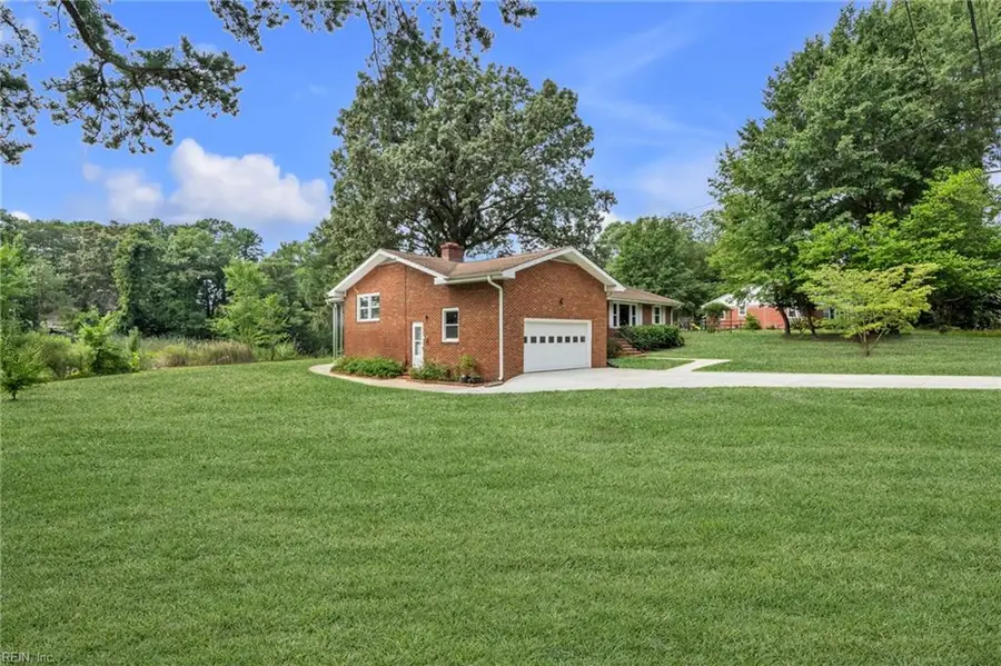 3901 Wedgewood Drive, Chesapeake, VA 23321 - #2