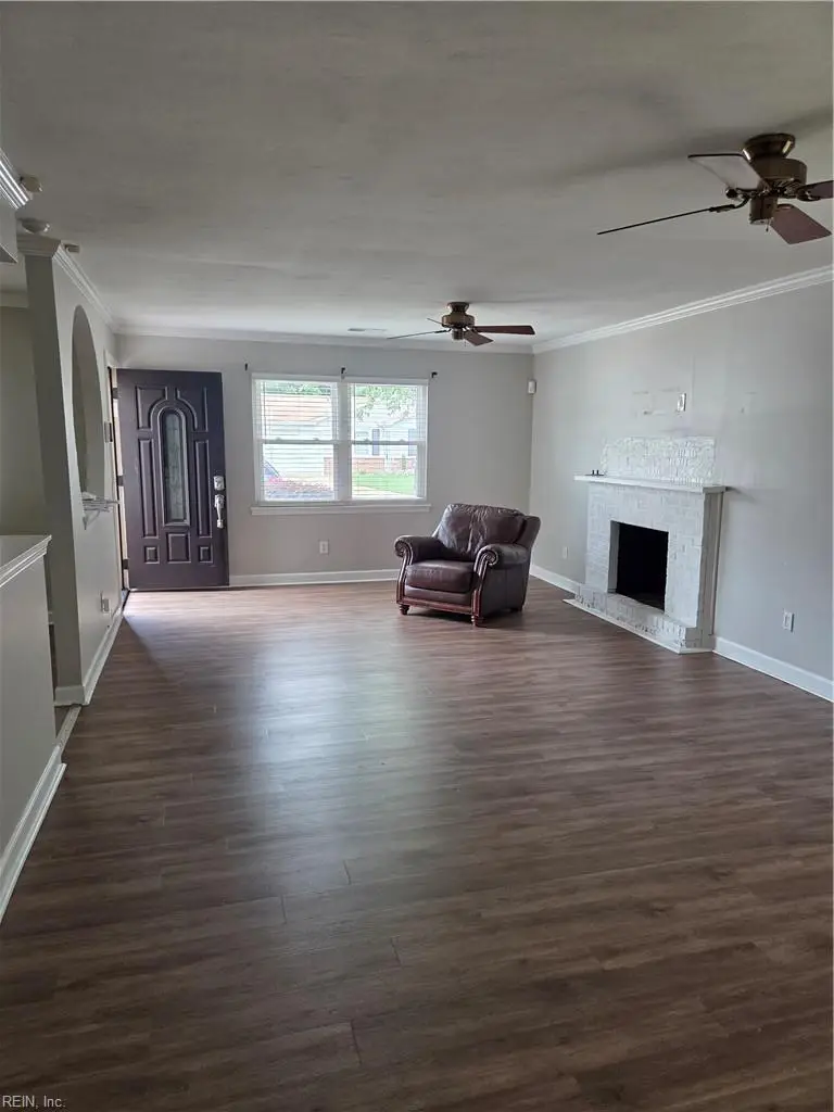 3317 Haley Drive, Virginia Beach, VA 23452 - #3