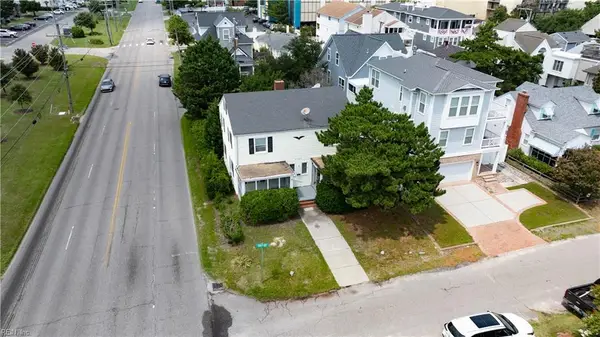 121 55th Street, Virginia Beach, VA 23451