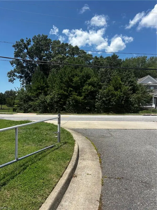 175 Pine Chapel Road, Hampton, VA 23666