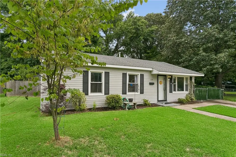 129 Peachtree Lane, Hampton, VA 23669 - #3