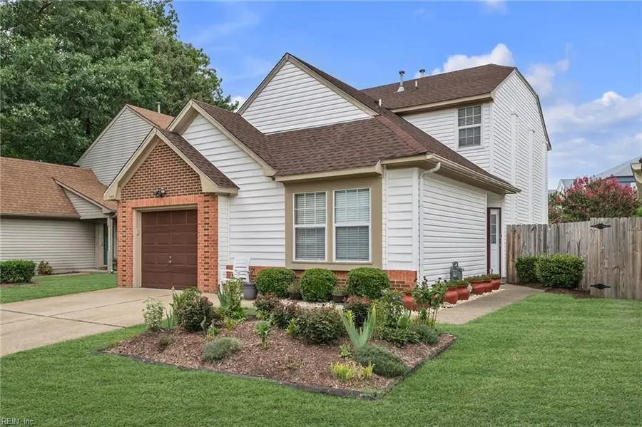 955 Ivystone Way, Newport News, VA 23602 - #2