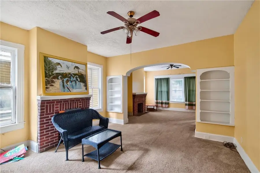 1038 Crawford Parkway, Portsmouth, VA 23704 - #3