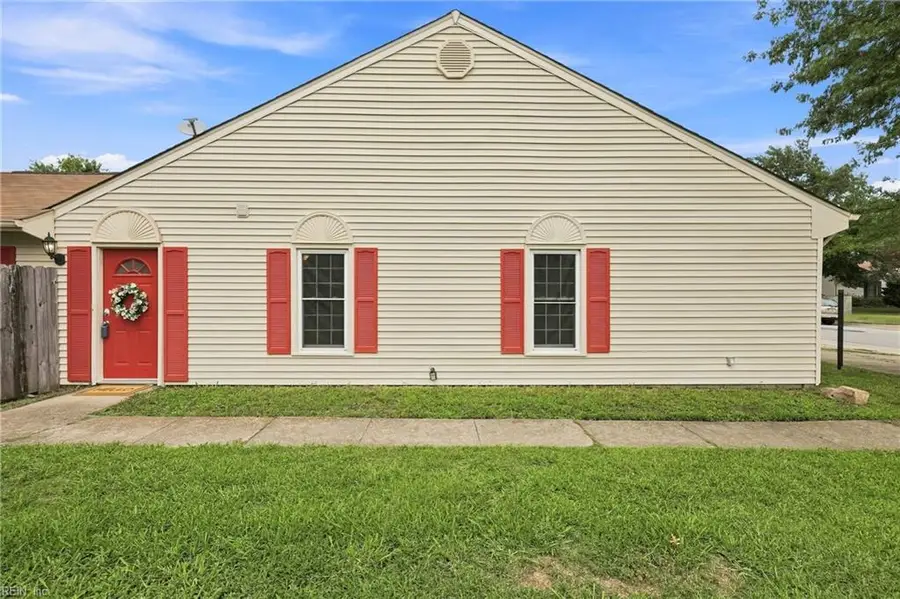 4786 Marlwood Way, Virginia Beach, VA 23462 - #2