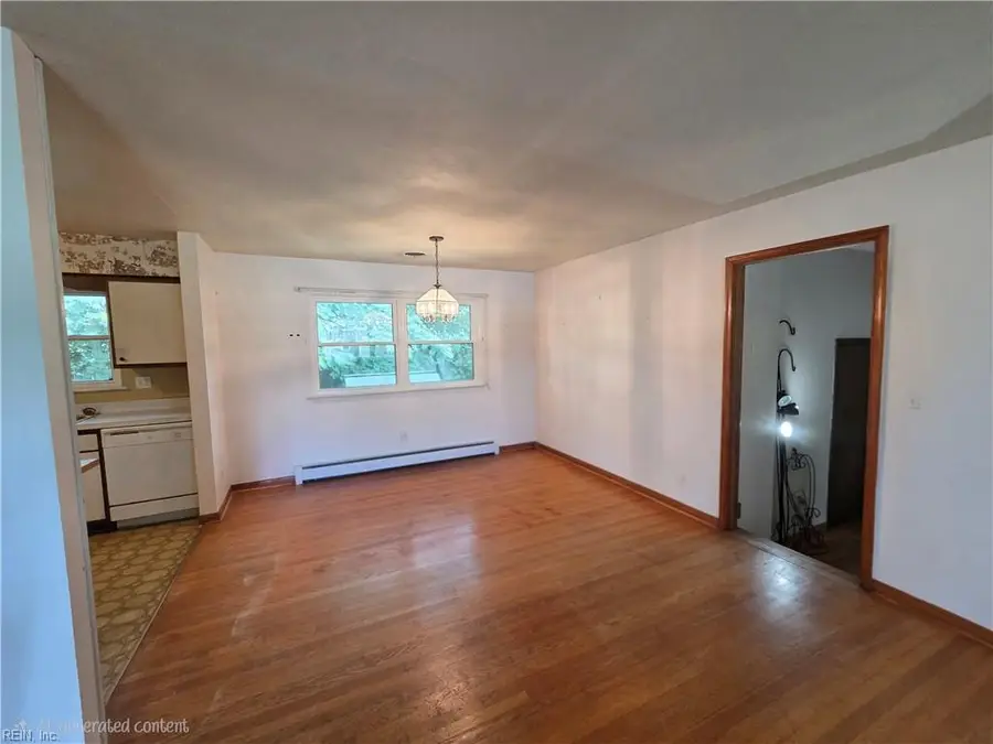 357 Gracie Road, Chesapeake, VA 23325 - #3