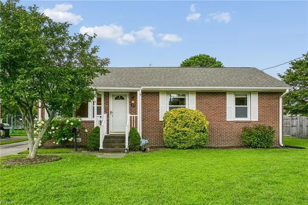 31 Saint Albans Drive, Hampton, VA 23669